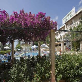 Aparthotel Ferrer Lime Isabel Cala Bona (Mallorca)